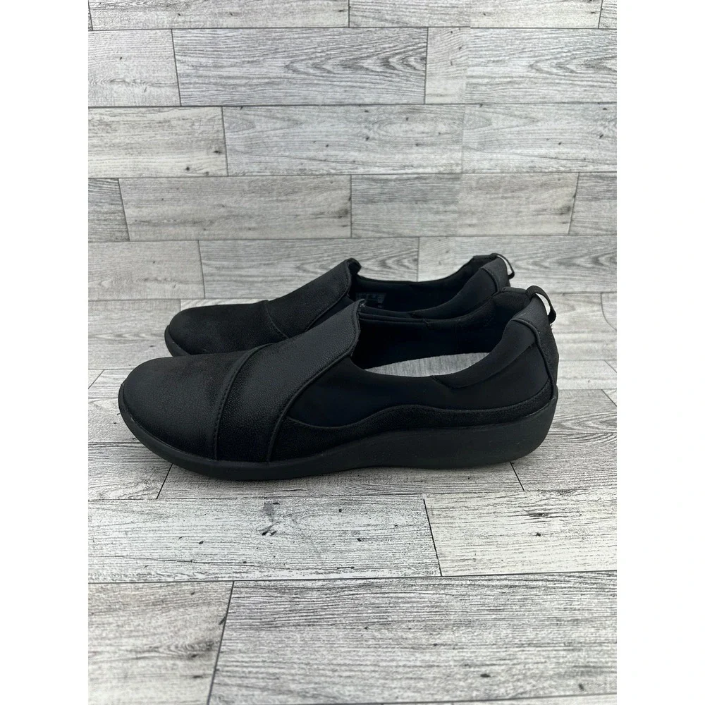 Cloudsteppers‎ by Clarks Black Slip On Comfort Loafers Casual Walking Shoes Sz 8